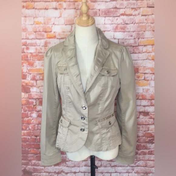 White House Black Market Jackets & Blazers - White House Black Market Tan
Tailored Cropped Button-Front Jacket